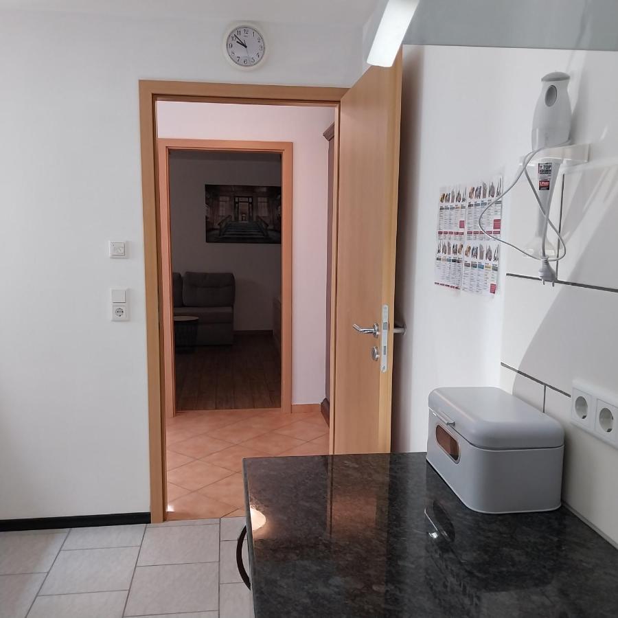 גוטמדינגן Souterrainwohnung מראה חיצוני תמונה